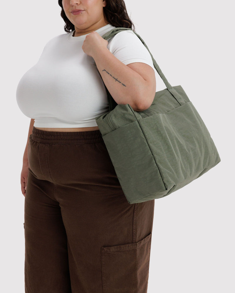 BAGGU Wholesale  Small Cloud Carry-On - Caper