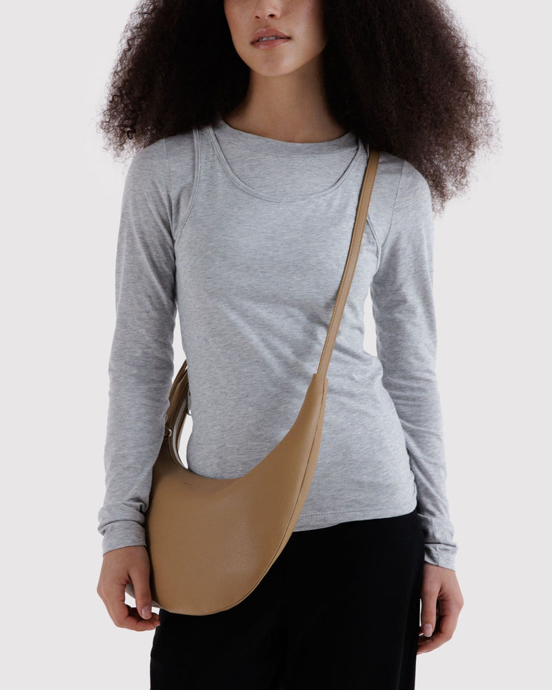 BAGGU Wholesale  Medium Recycled Leather Flat Crescent - Dune