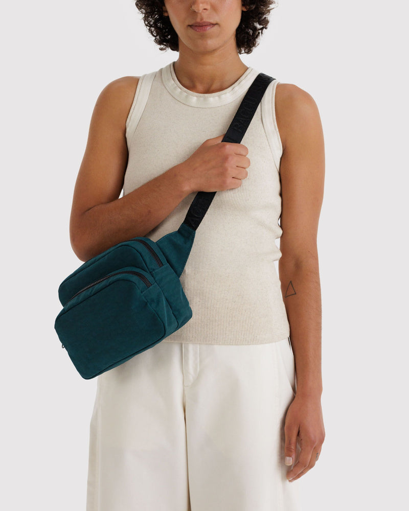 BAGGU Wholesale Shop All Fanny Pack - Deep Sea