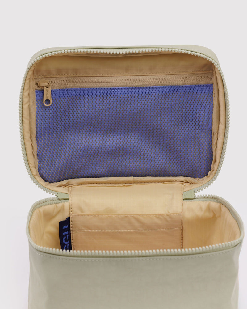 BAGGU Wholesale  Large Cosmetic Case - Celadon