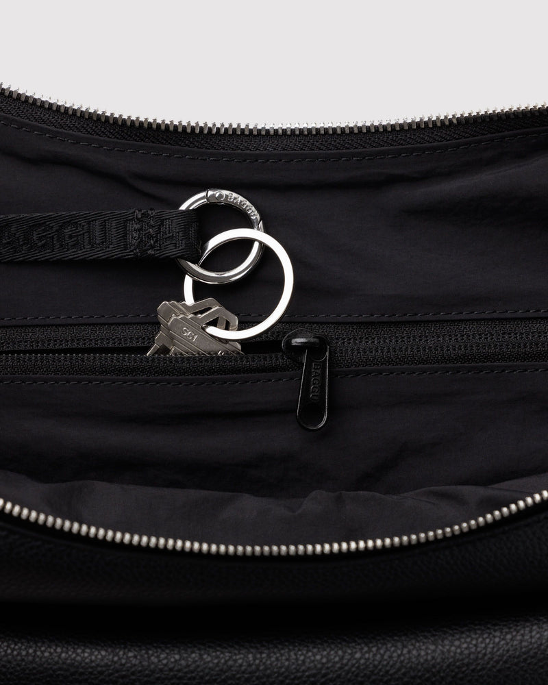 BAGGU Wholesale  Medium Recycled Leather Flat Crescent - Black
