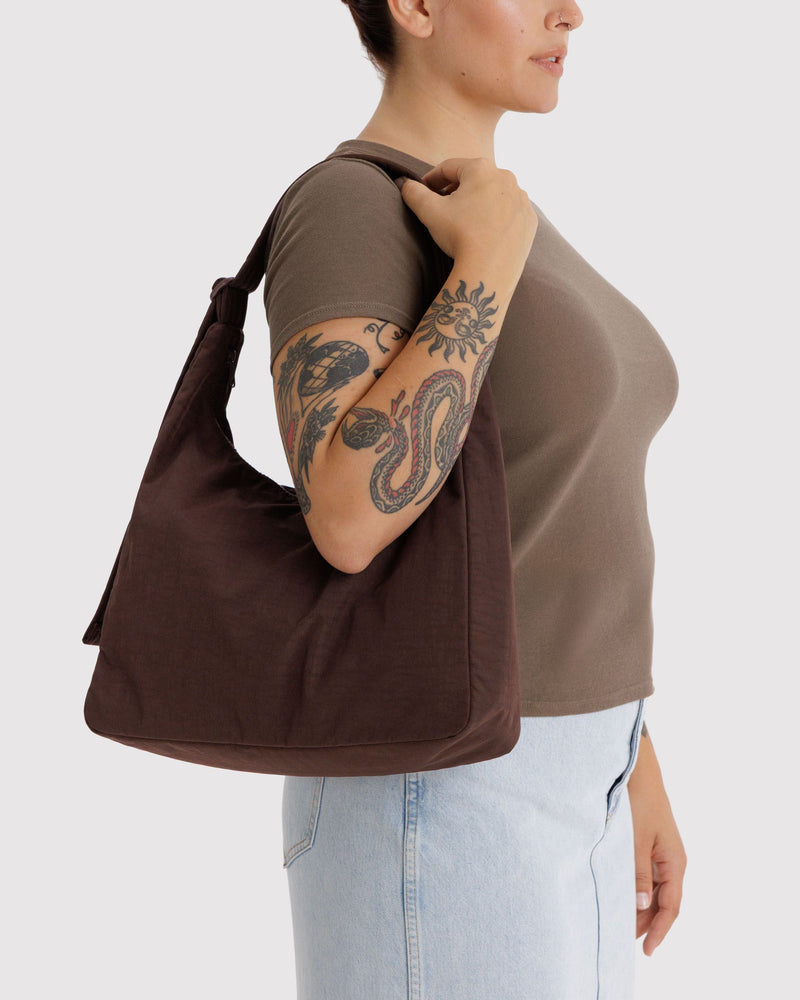 BAGGU Wholesale  Nylon Shoulder Bag - Coffee