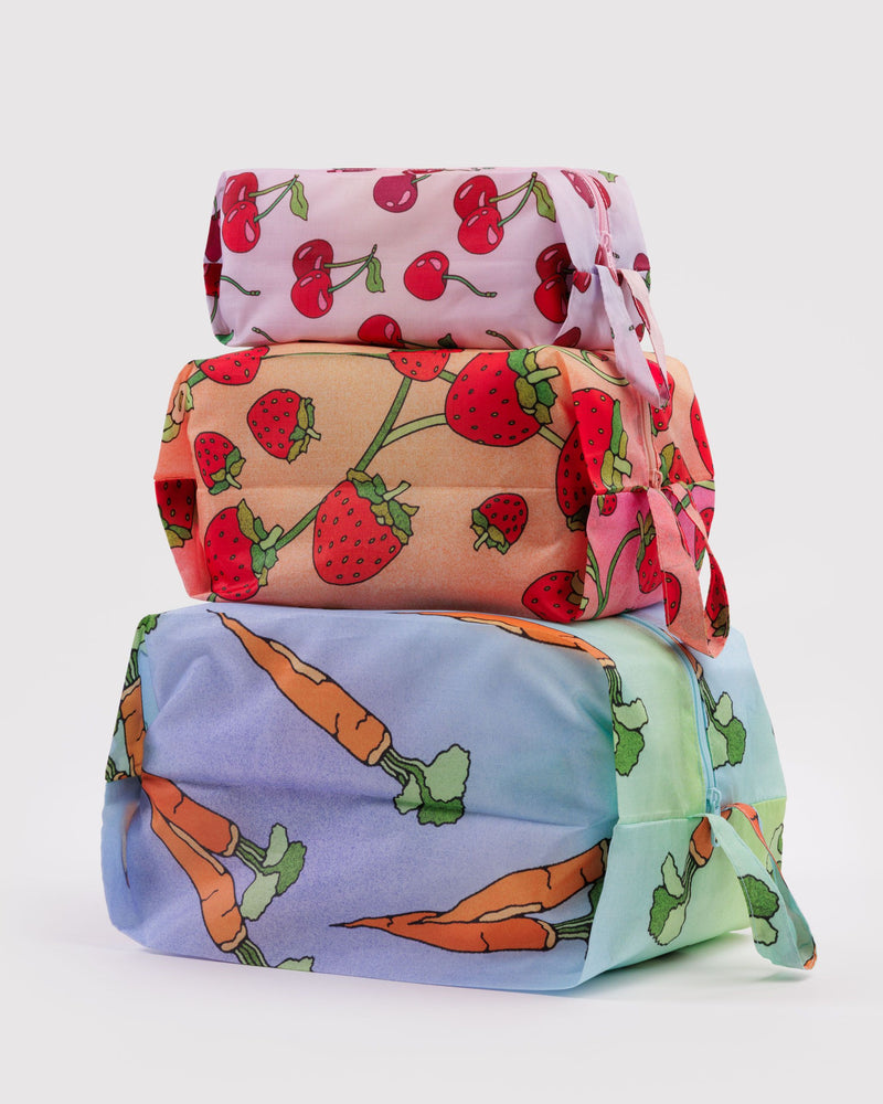 BAGGU Wholesale Shop All 3D Zip Set - Carrots & Berries