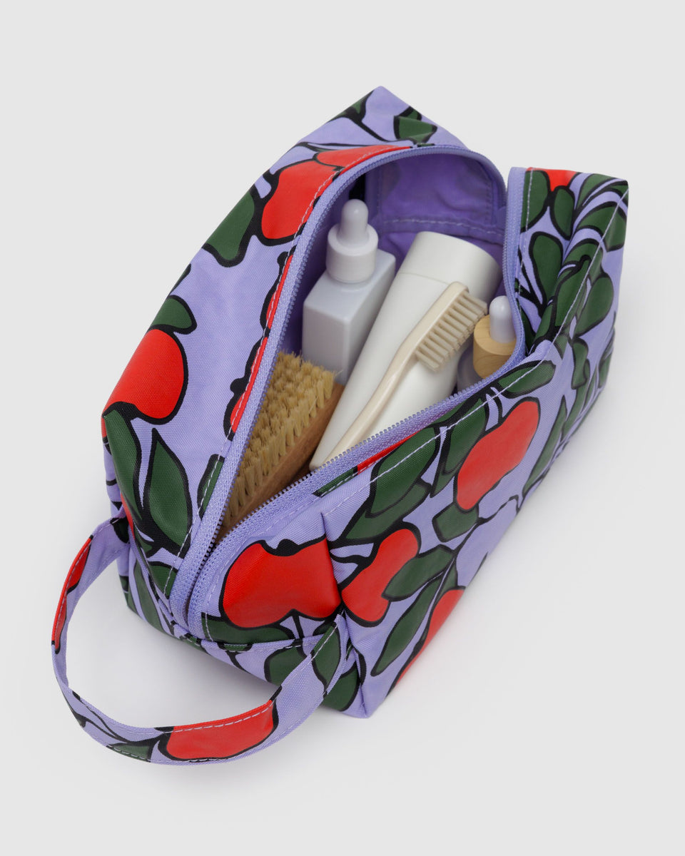BAGGU Wholesale Pouches Dopp Kit - Apple Tree