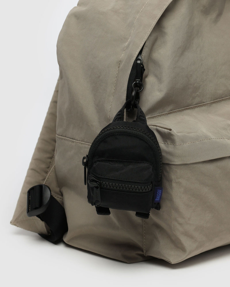 BAGGU Wholesale  Backpack Charm - Black