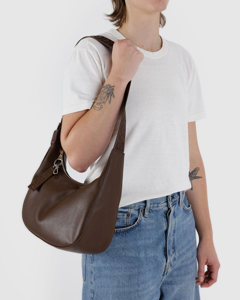 BAGGU Wholesale  Medium Recycled Leather Crescent Bag - Brown