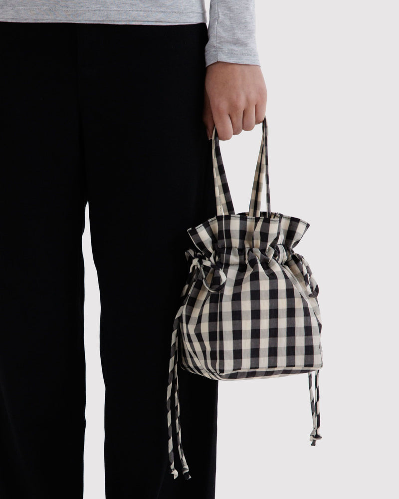 BAGGU Wholesale  Nylon Drawstring Bag - Black and Cream Gingham