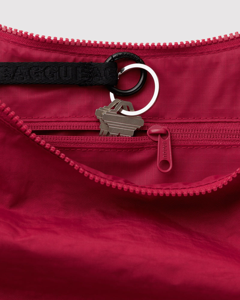 BAGGU Wholesale  Medium Nylon Crescent Bag - Cherry