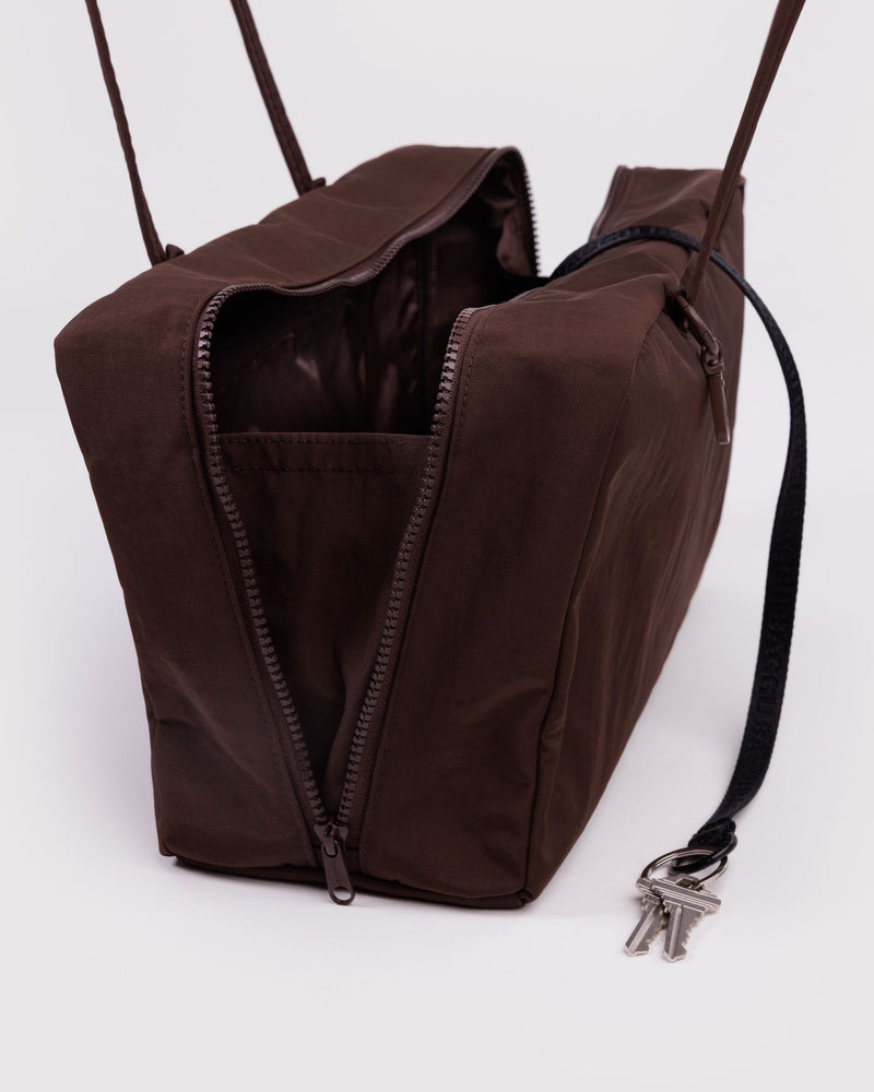 BAGGU Wholesale  Medium Nylon Bowler Bag - Coffee