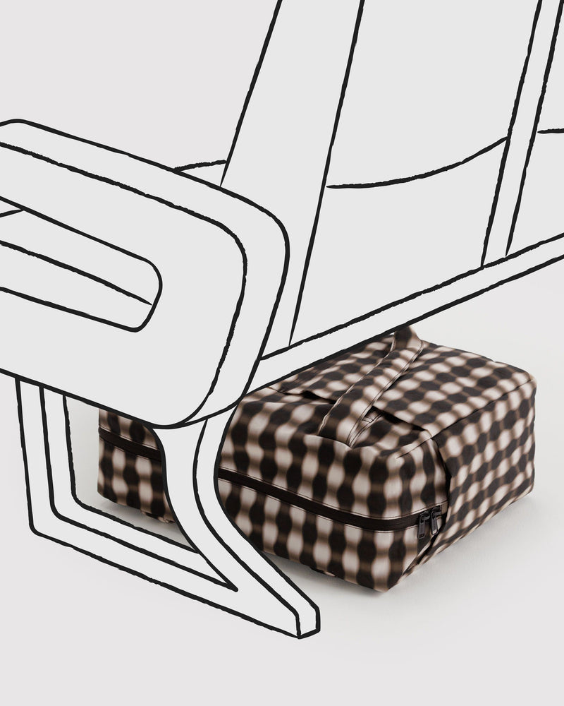 BAGGU Wholesale  Small Cloud Carry-On - Blurred Gingham Brown