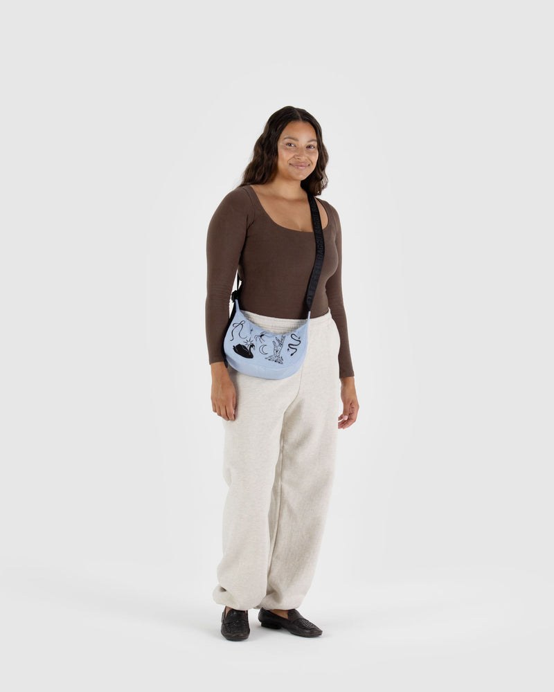 BAGGU Wholesale  Small Nylon Crescent Bag - Embroidered Ballet Icons