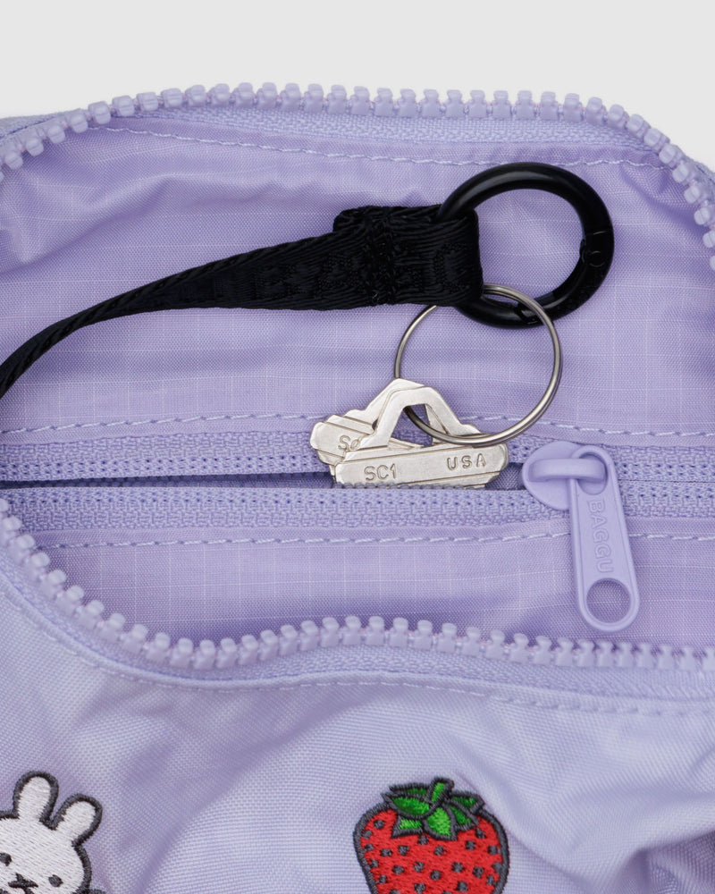 BAGGU Wholesale  Small Nylon Crescent Bag - Embroidered Miffy