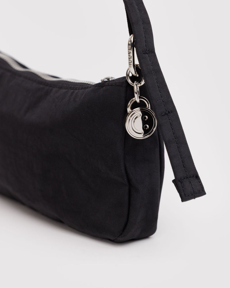 BAGGU Wholesale  Nylon Pochette - Black