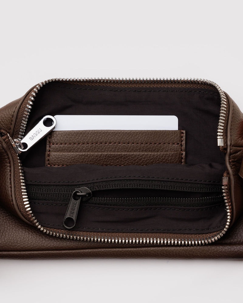 BAGGU Wholesale  Recycled Leather Pochette - Brown
