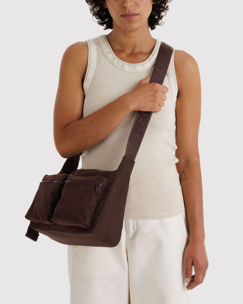 BAGGU Wholesale  Medium Cargo Crossbody - Coffee