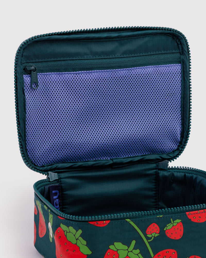 BAGGU Wholesale  Small Cosmetic Case - Strawberry Blossom