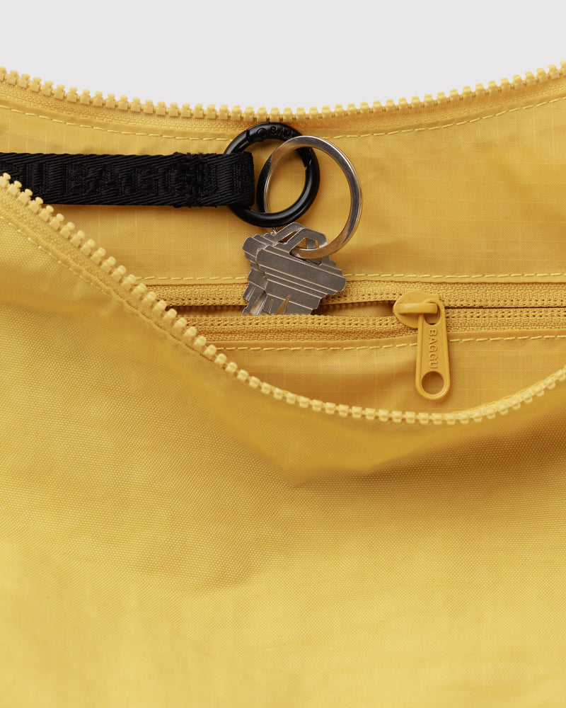 BAGGU Wholesale  Medium Nylon Crescent Bag - Sunflower