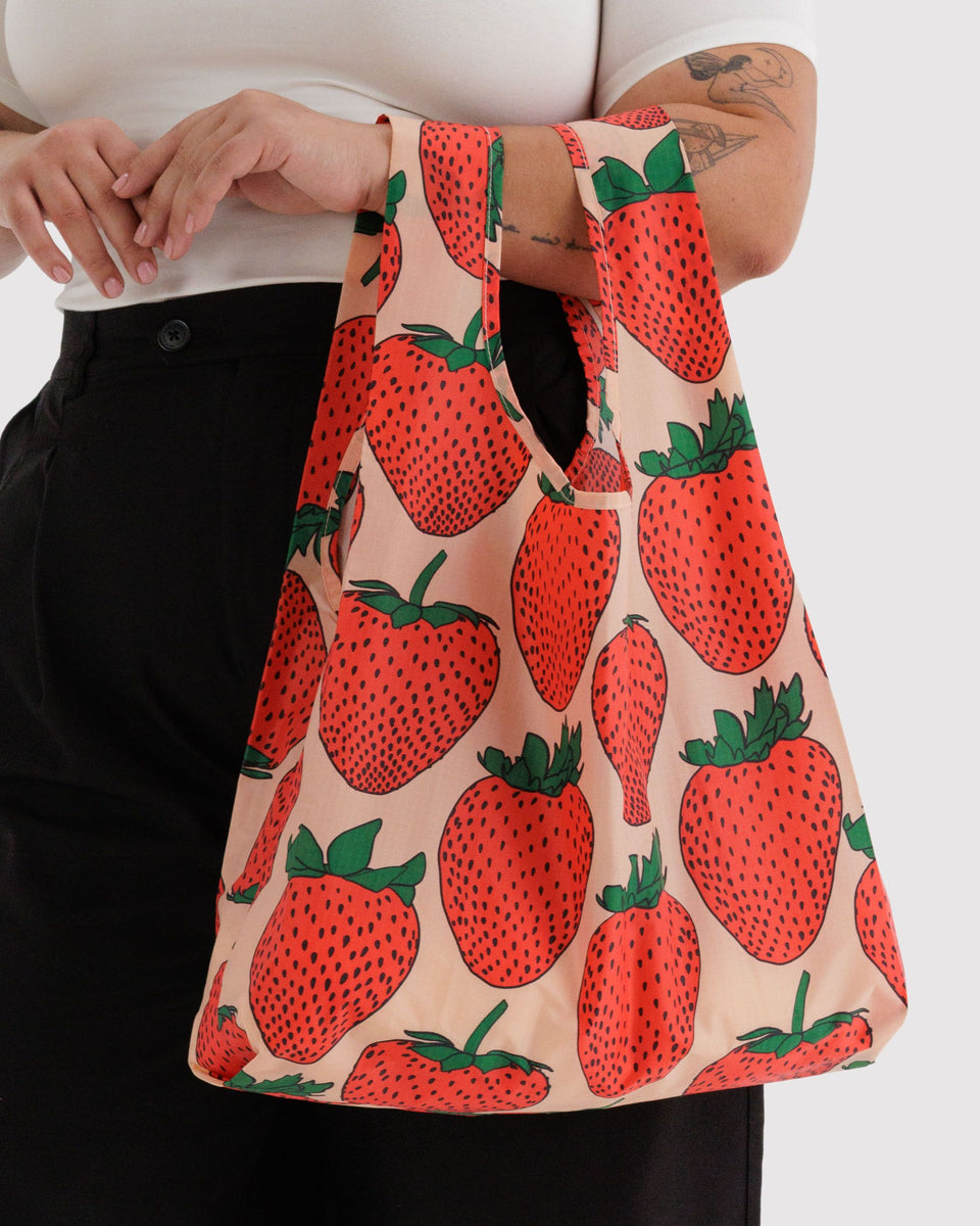 BAGGU Wholesale Shop All Standard Baggu - Strawberry