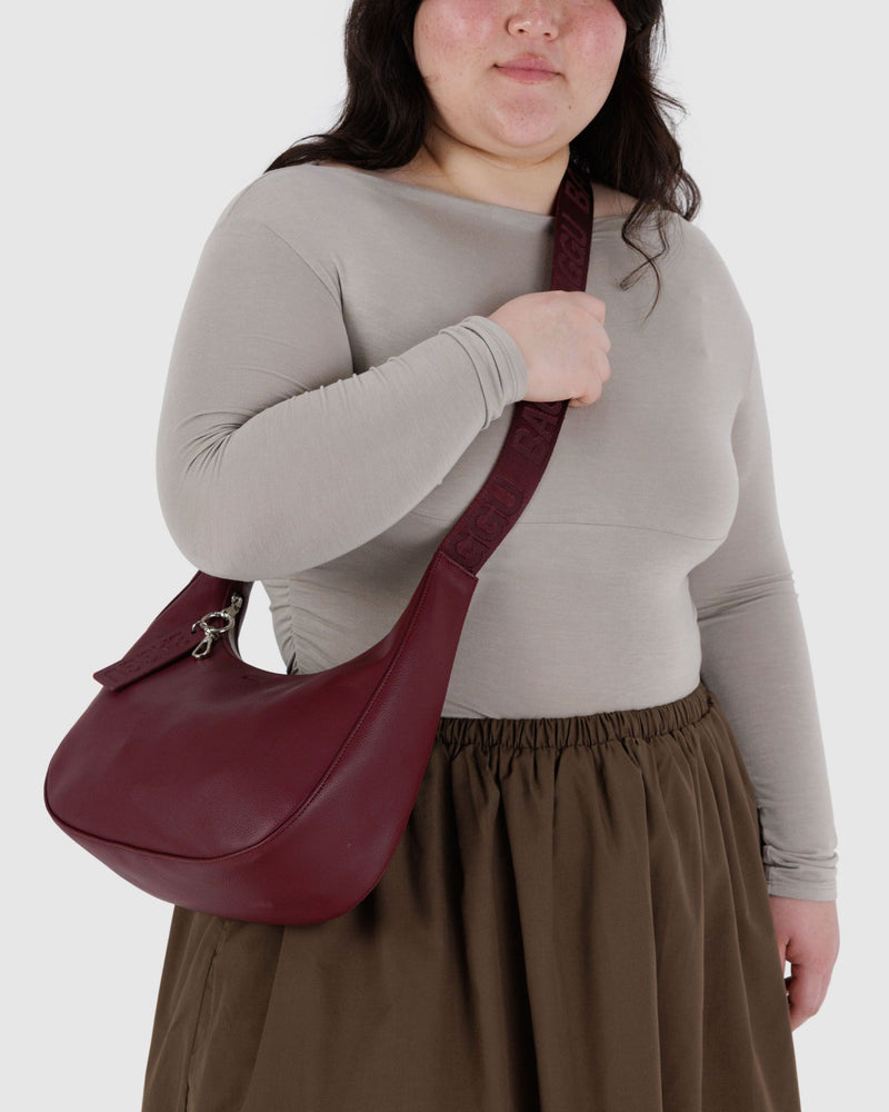 BAGGU Wholesale  Medium Recycled Leather Crescent Bag - Mahogany