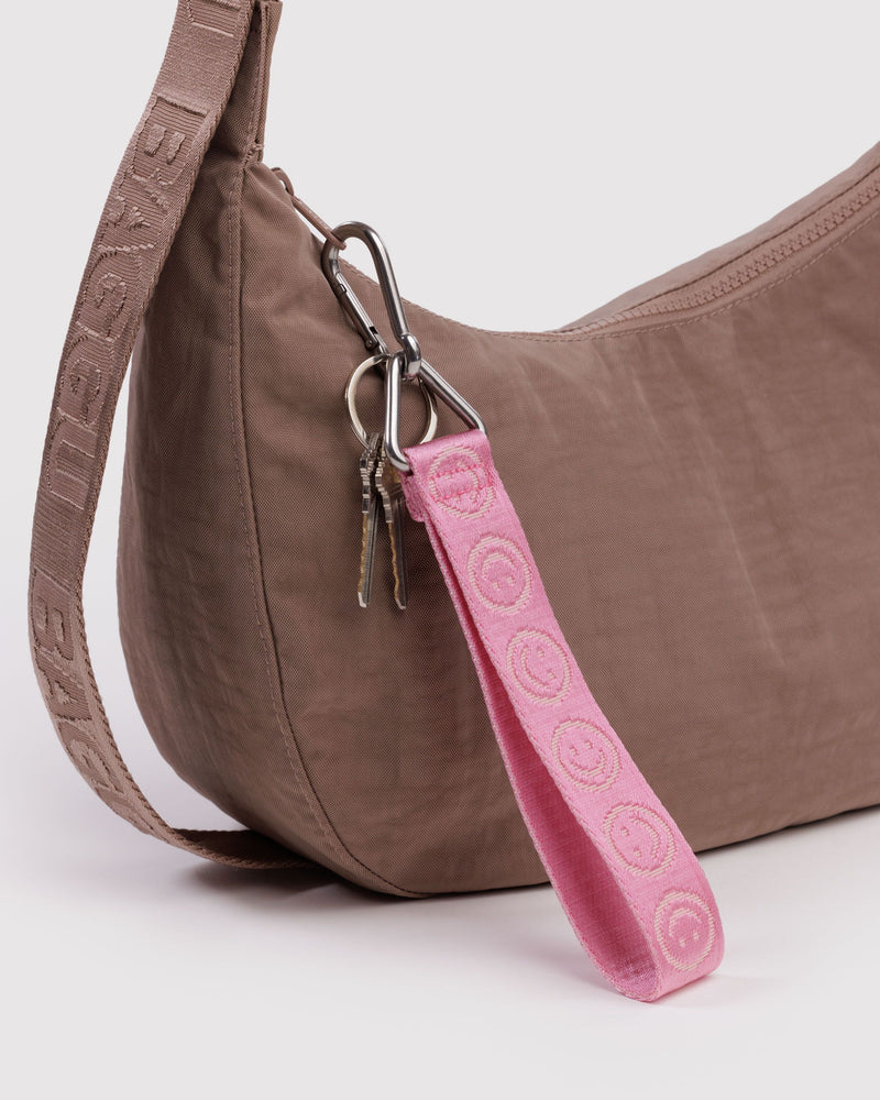 BAGGU Wholesale Shop All Logo Keychain - Pink Happy