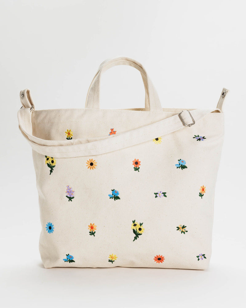 BAGGU Wholesale  Horizontal Zip Duck Bag - Embroidered Ditsy Floral