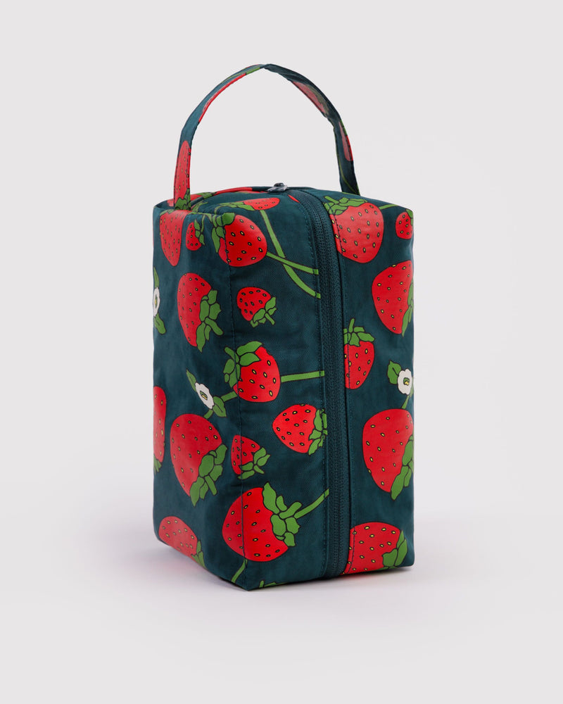 BAGGU Wholesale Shop All Dopp Kit - Strawberry Blossom